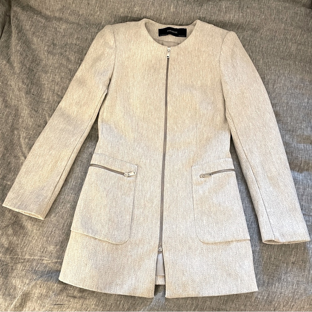 Zara long zip collarless blazer